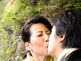 美熟女達の青姦　8時間　サンプル画像06